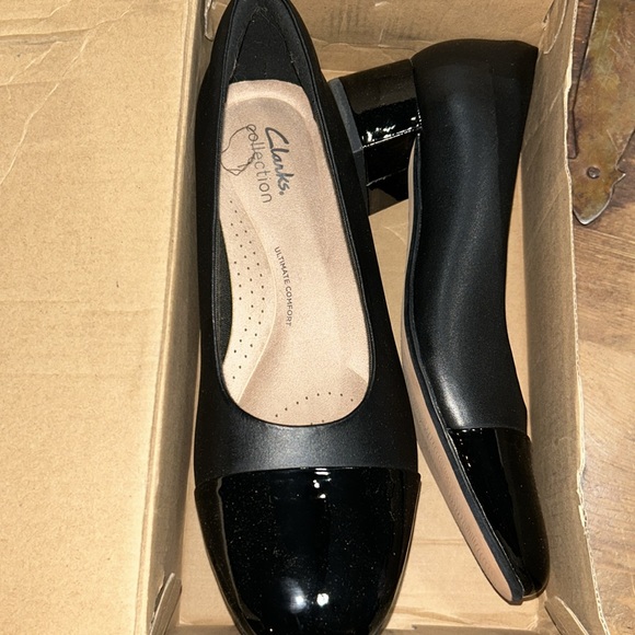 Clarks Marilyn Sara Pump Size 7.5 - Picture 3 of 11